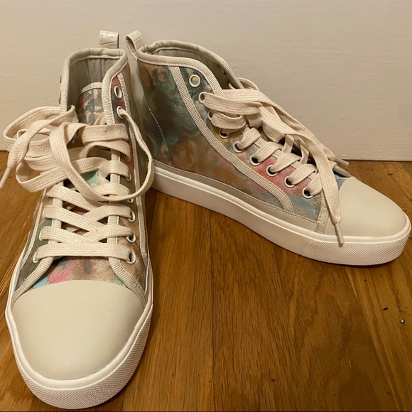 Sam Edelman Colorful Pink Hightop Sneakers - Picture 3 of 6